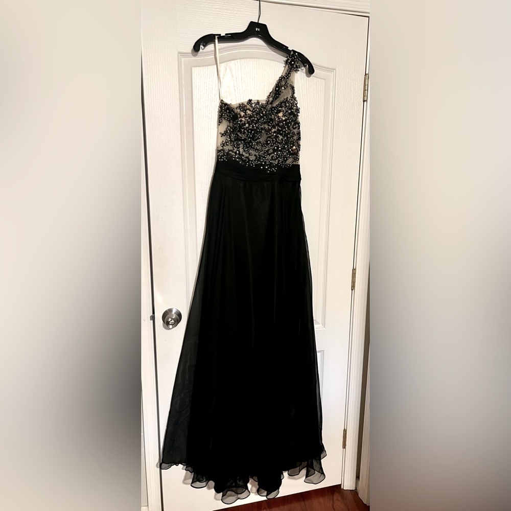 Richard Meier Black One-Shoulder Beaded Evening Gown
